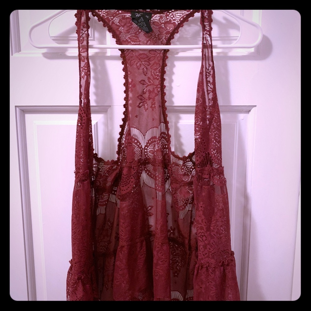 Lace, sleeveless cardigan